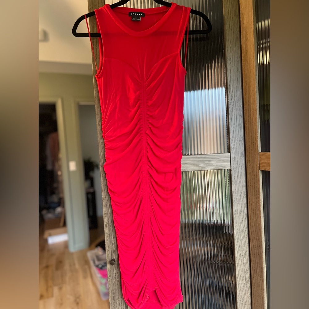 Stretchy midi dress